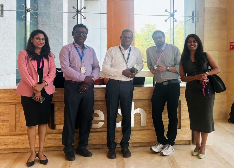 Datamotive team visiting HCLTech to discuss enterprise resilience